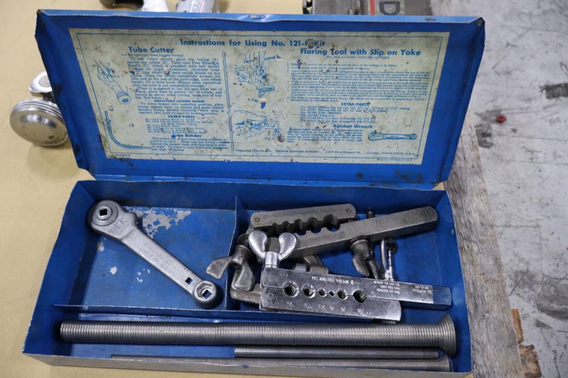 Rigid Tubing Benders with Flaring Tool with Imperial Eastman Flaring Set - Image 4 of 4