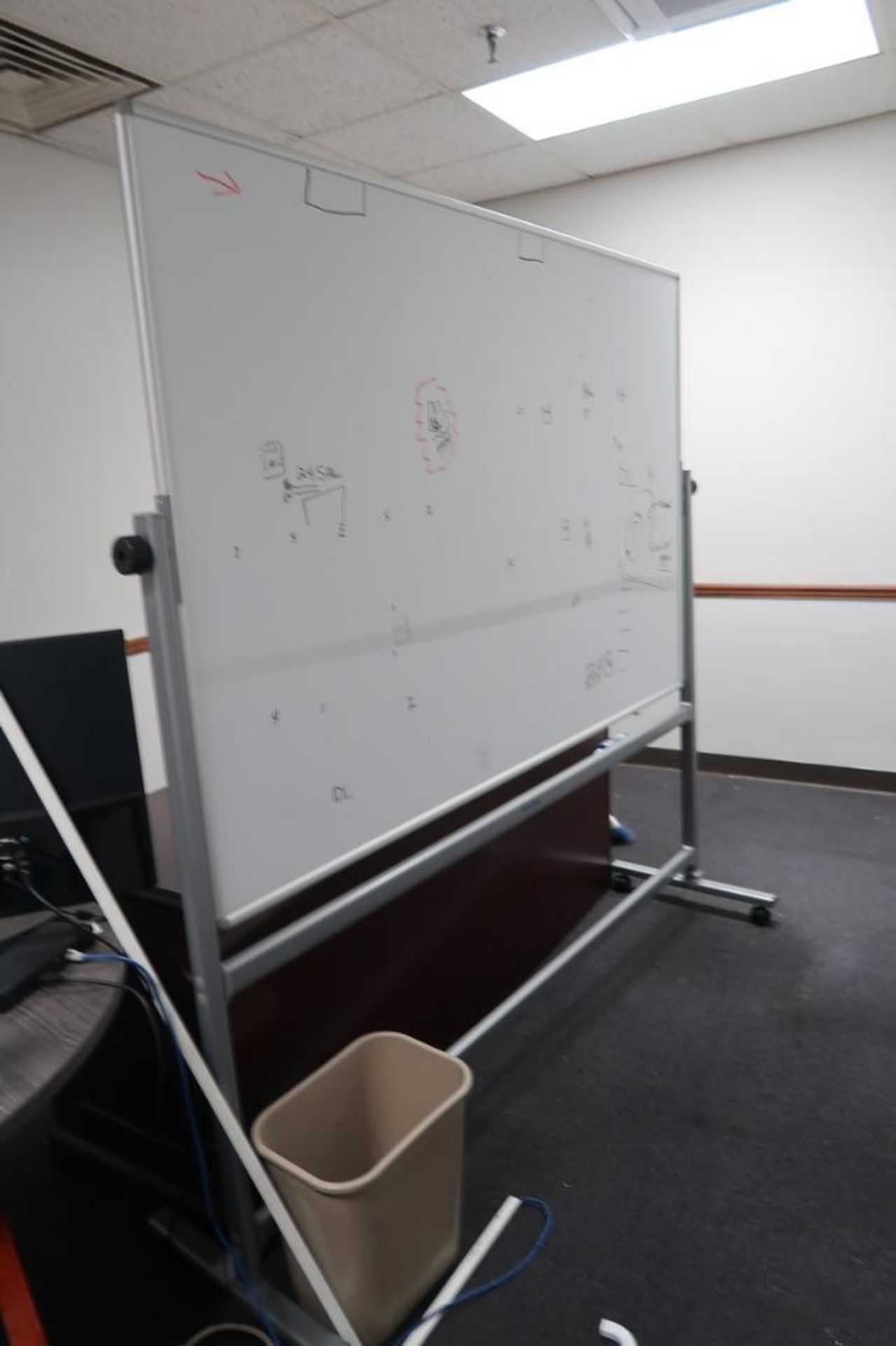 Cubical Area Furniture - Image 13 of 17