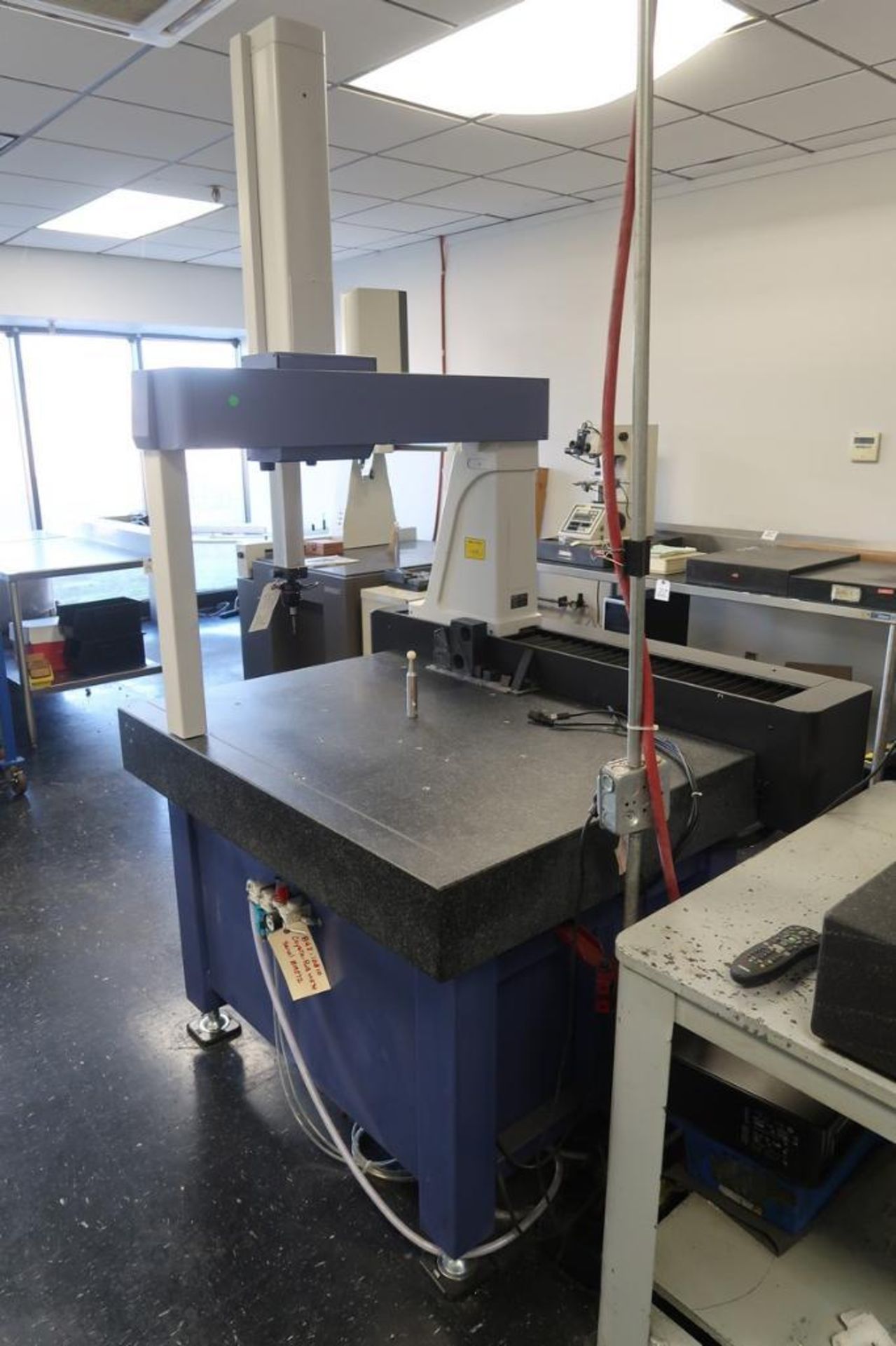 Mitutoyo Crysta-Plus M574 Coordinate Measuring Machine - Image 6 of 9