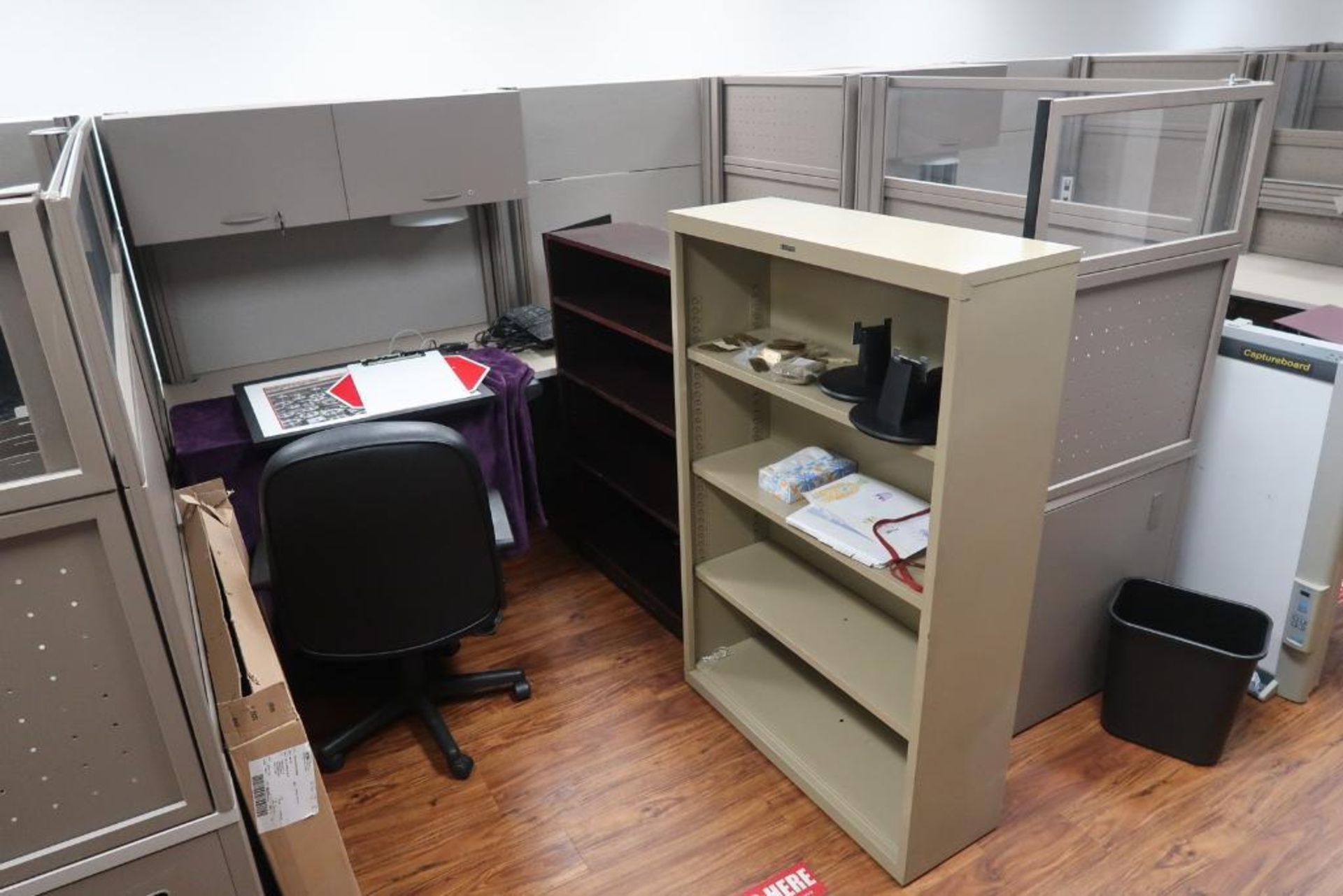 Cubical Area Furniture - Image 3 of 17