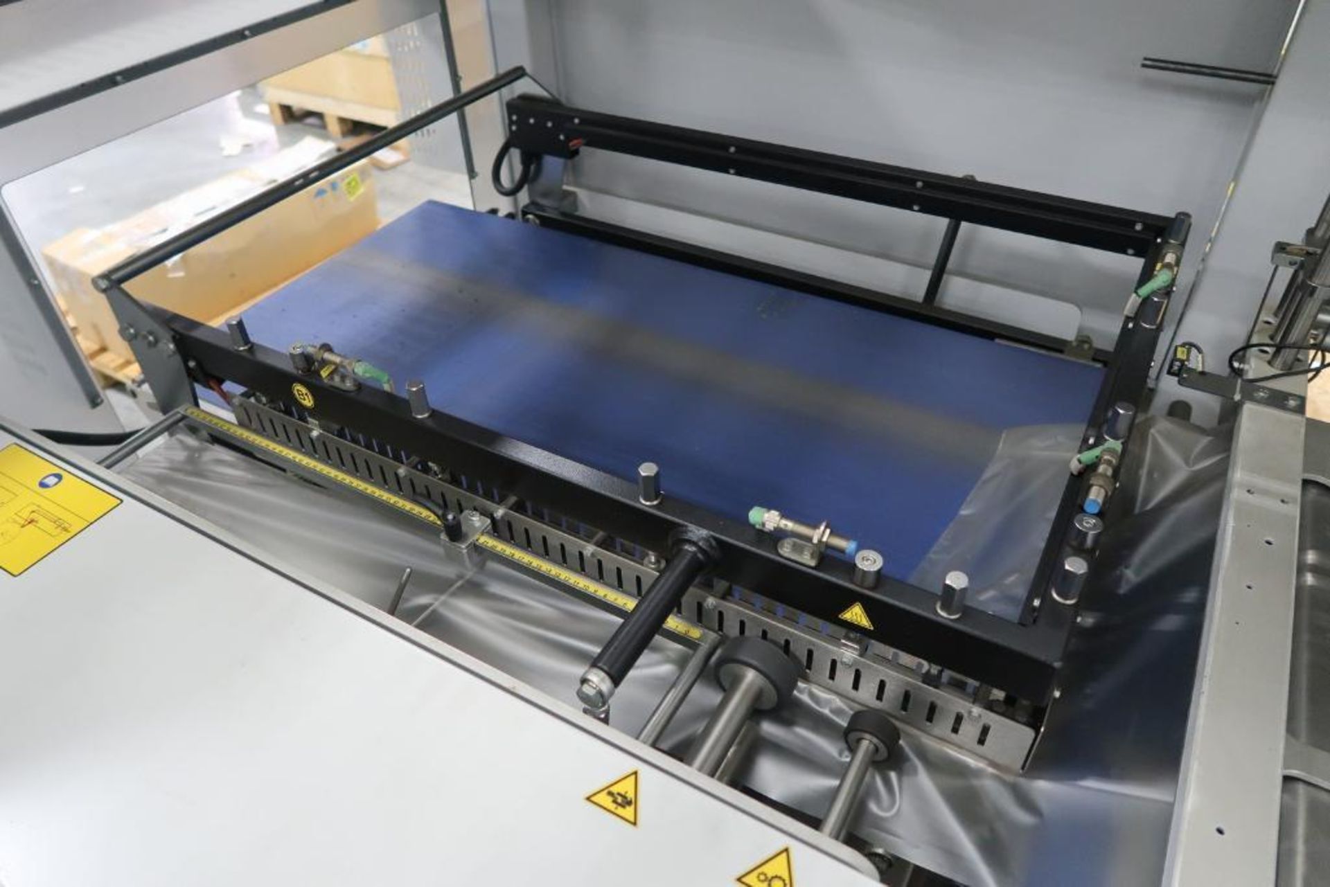 2017 Smipack FP8000CS Automatic L-Sealer - Image 6 of 11