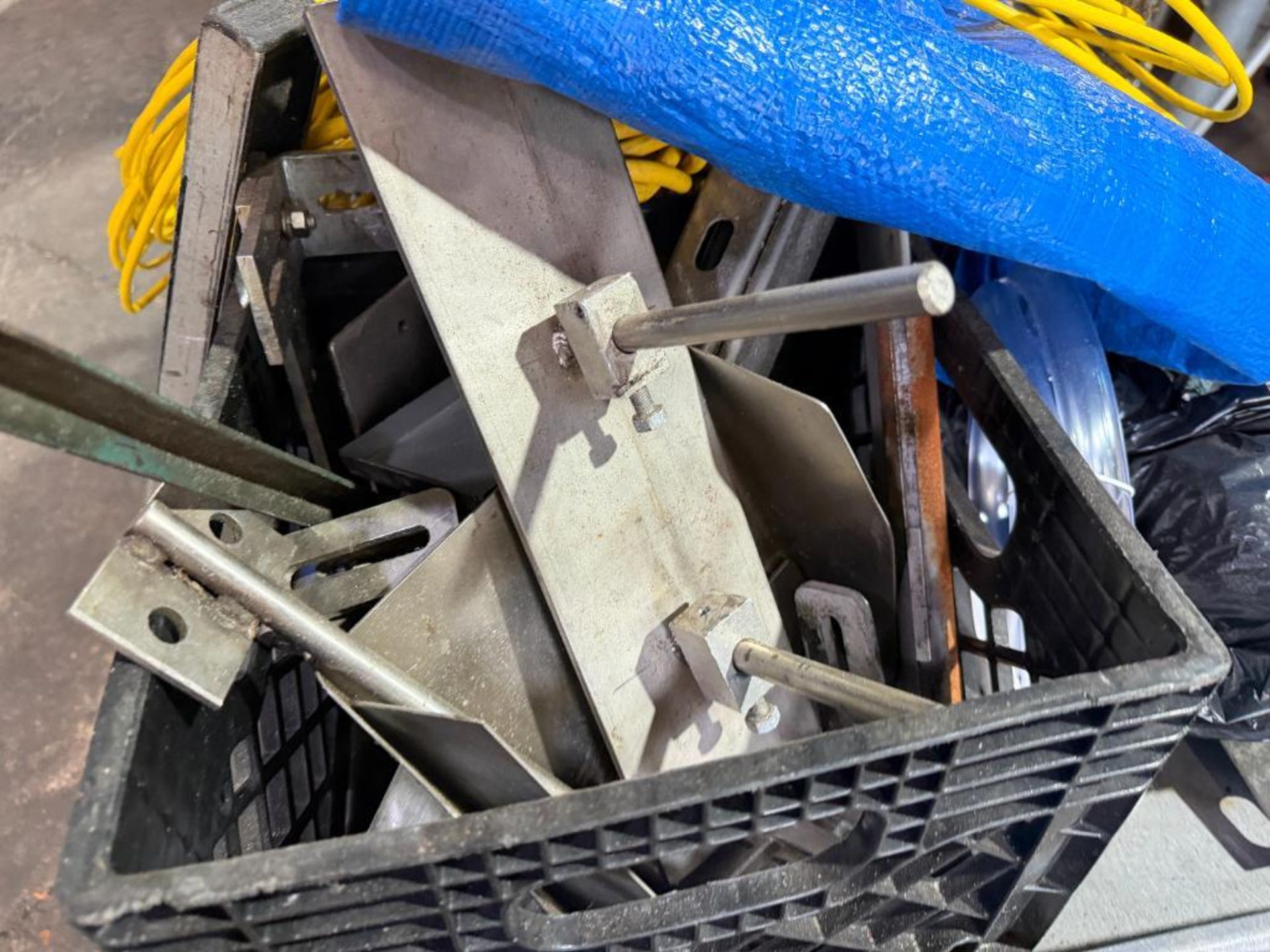 Cart and Contents - Image 2 of 5