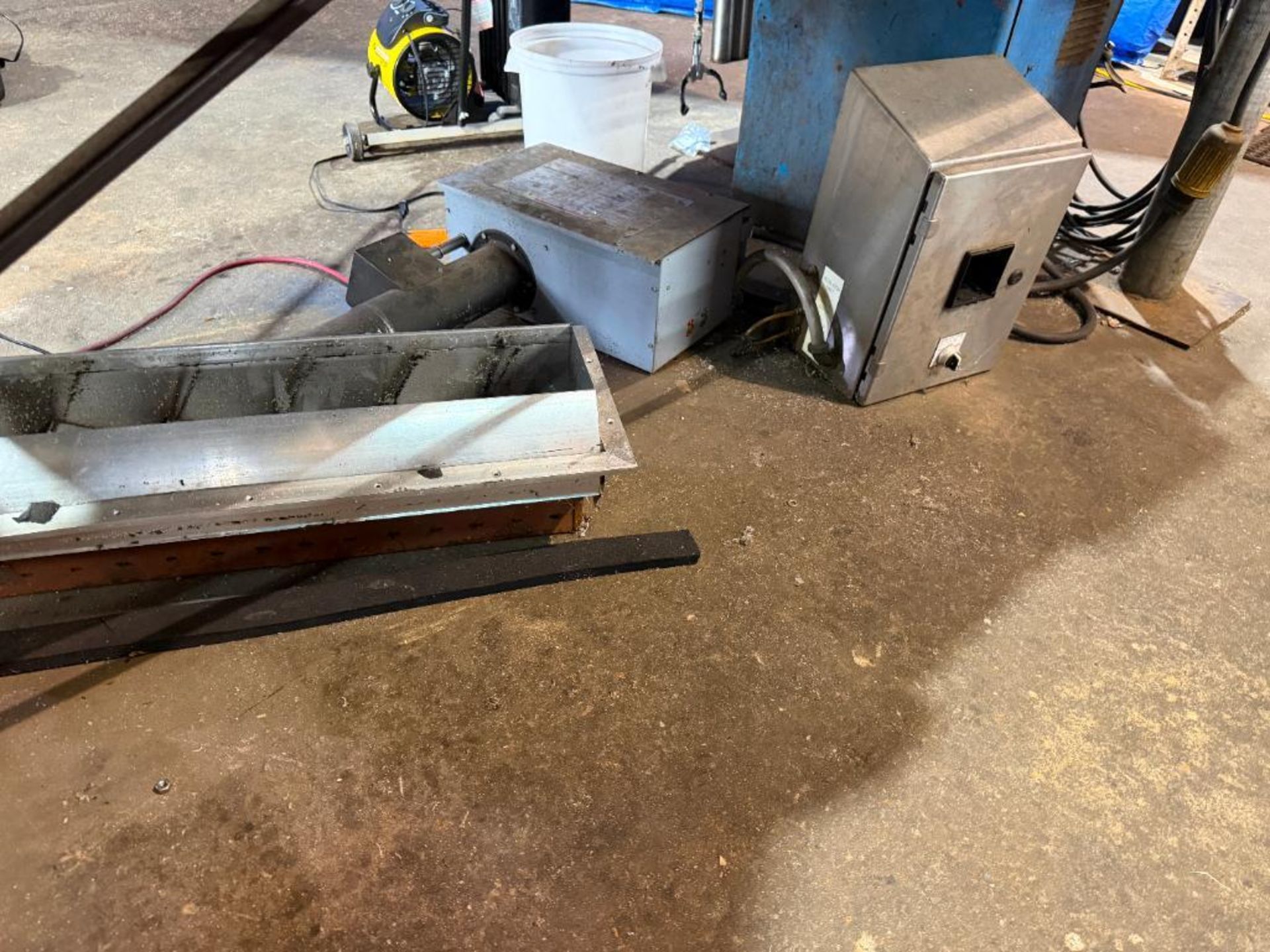 Welding Table - Image 4 of 4
