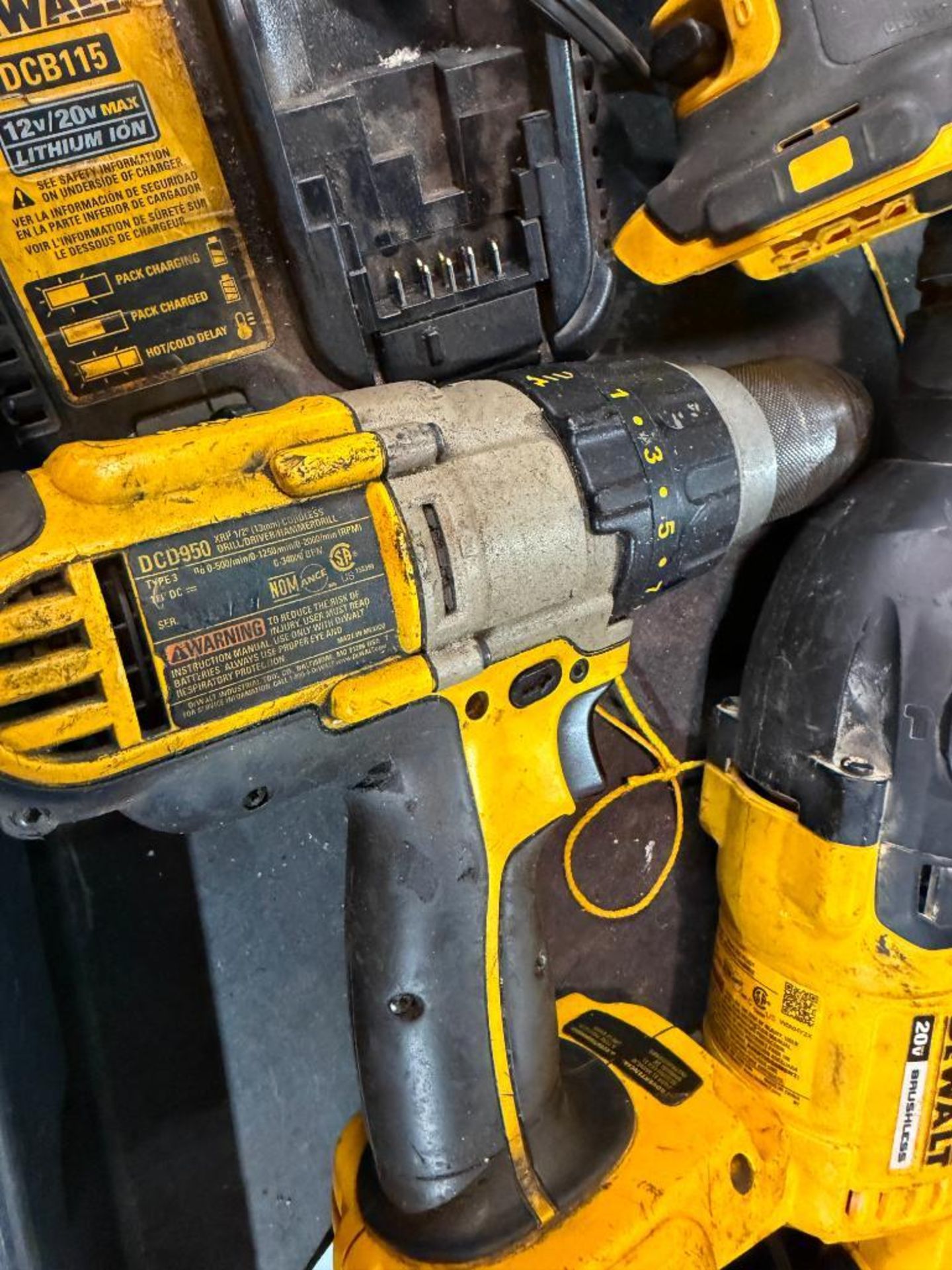 Battery Tools - Image 4 of 11