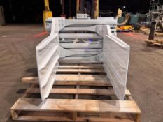 CASCADE MODEL 50DCFS12A CLASS III BALE CLAMP ATTACHMENT