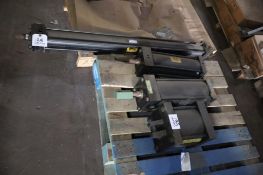 (4) Parker Hydraulic Cylinders