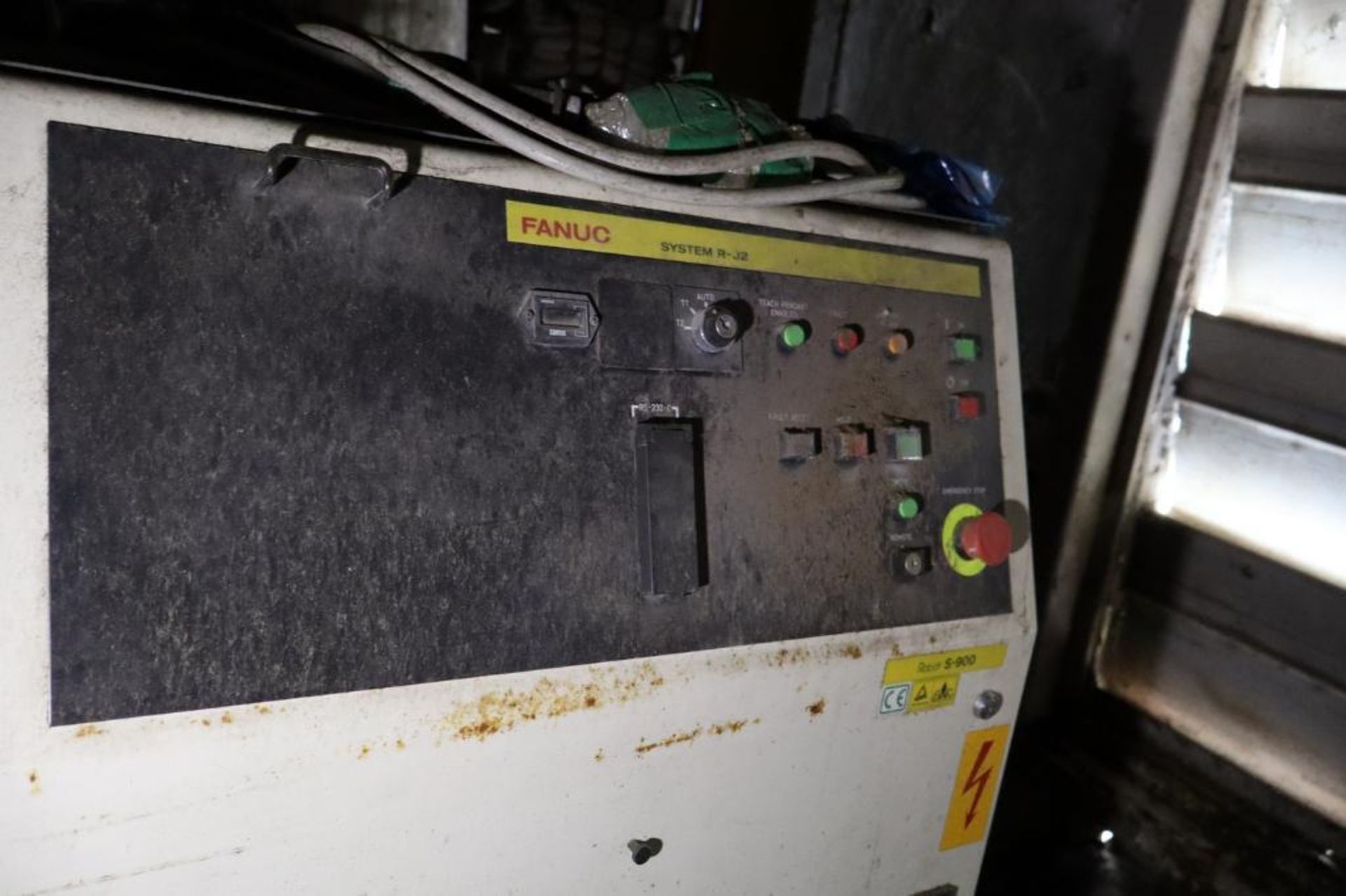 Fanuc DYU 3000/2600 6-Axis Robotic Arm with Fanuc A05B Control Cabinet S/N E96Z00007 (In Crate) - Image 7 of 8