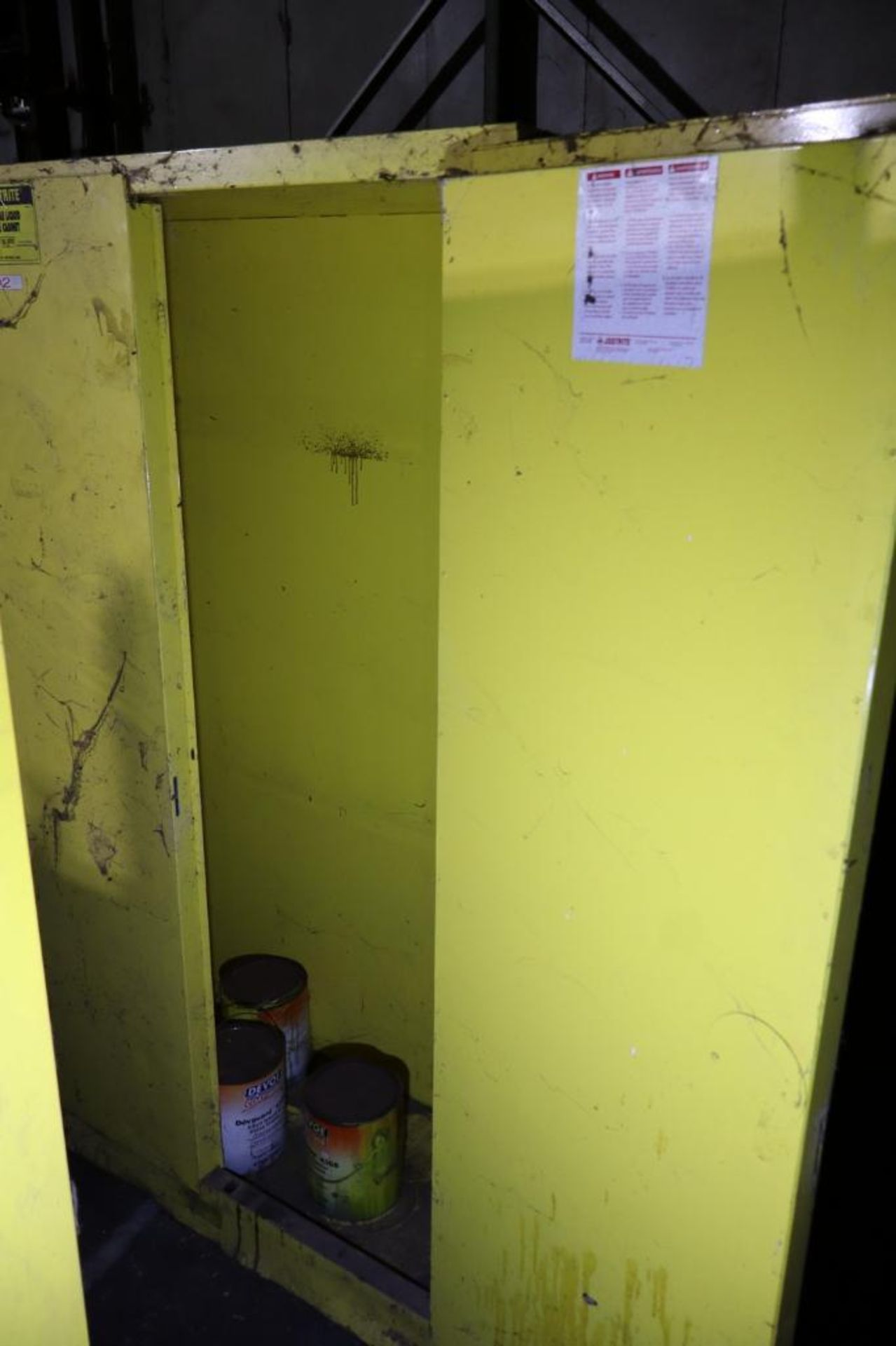 Justrite 25452 Flammable Liquid Safety Storage Cabinet 45-Gallon Capacity - Image 2 of 2