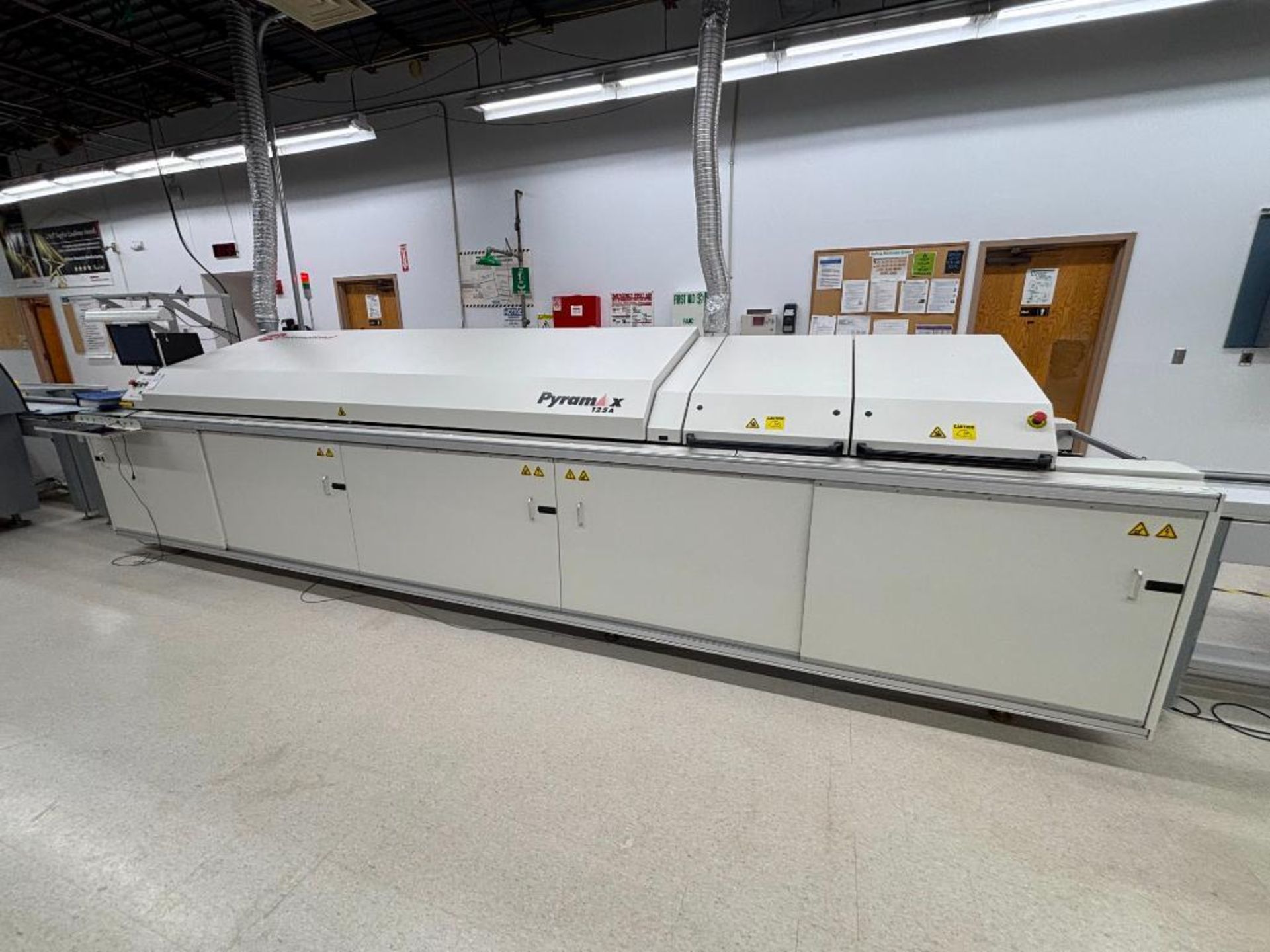 BTU International Pyramax 125A Reflow Oven, Ser#KMKN-1C, Year 12/18, 3 Phase, Max Temp 350 c - Image 2 of 14