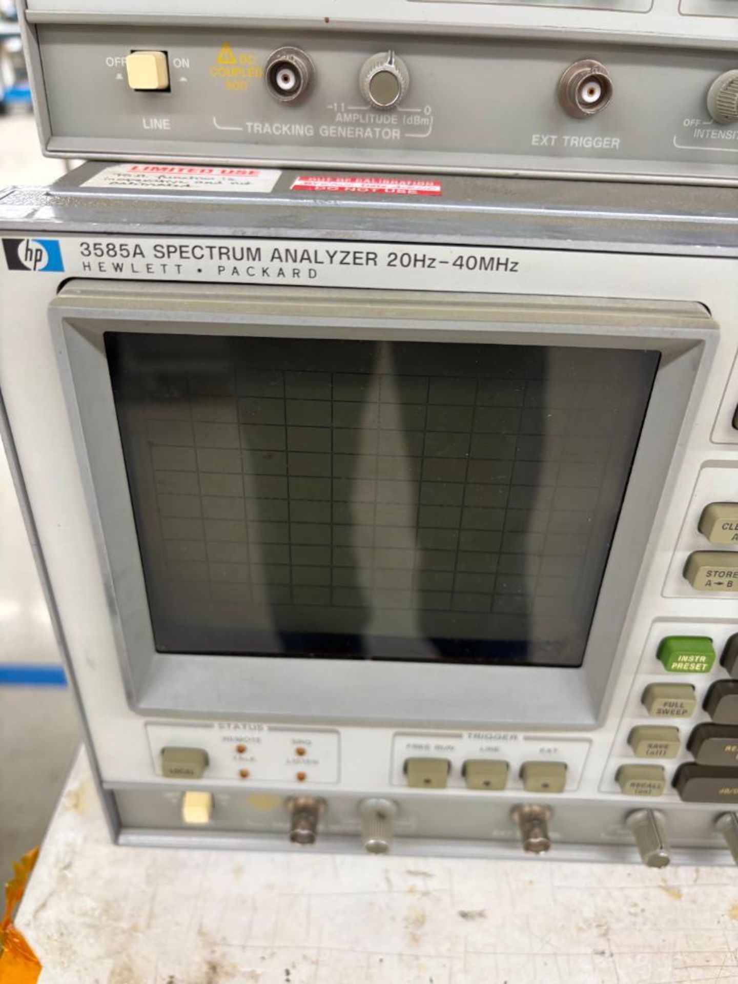 (2) HP 3585A Spectrum Analyzer 20 Hz-40 MHz - Image 4 of 4