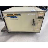 Sun Enviromental Cabinet Model EC13, Ser# AA0463, Interior 20" x 14" x 21" Deep