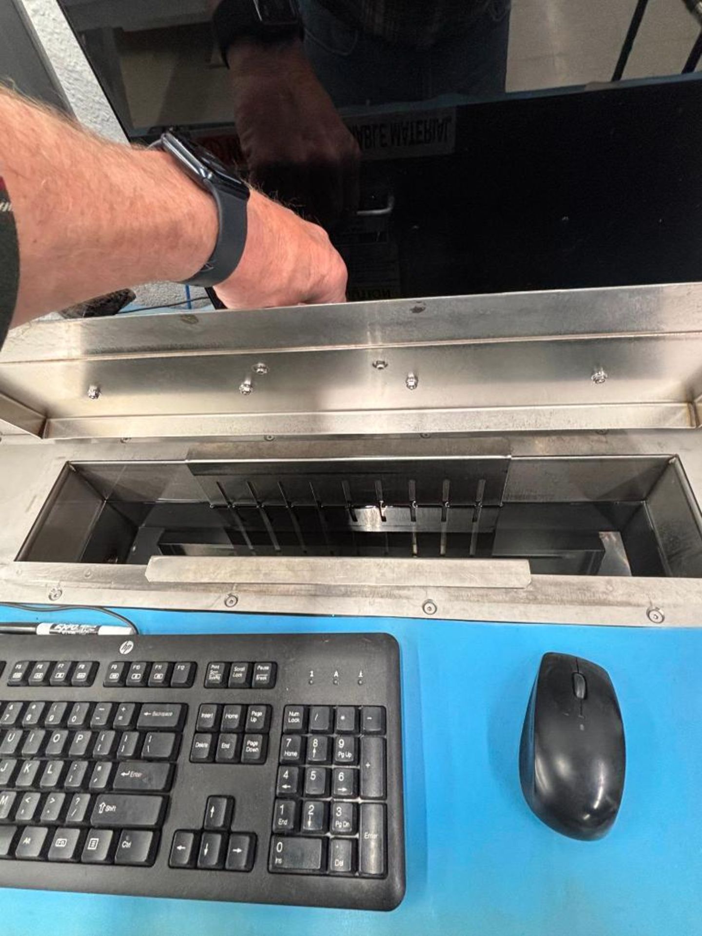 Specialty Coating Systems lonogragh SMD V Inspection Detection Unit - Image 3 of 5