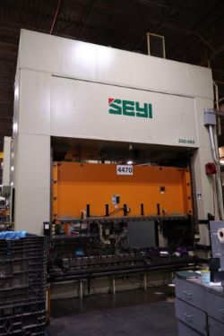 Seyi SAG-660-S-5 Straight Side Press 660-Ton Capacity S/N D600-084