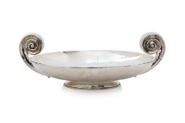 A LARGE TWIN HANDLED STERLING SILVER PEDESTAL BOWL