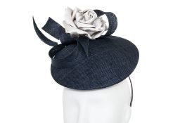 PHILIP TREACY - A BLACK FASCINATOR WITH EMBELLISHED SILVER ROSE