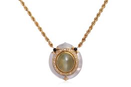 A LARGE CAT'S EYE CHRYSOBERYL AND MULTI GEMS NECKLACE