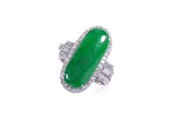 A TYPE A JADEITE AND DIAMOND RING
