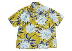 VALENTINO - A MUSTARD 'FLOWERS COUTURE PEONIES' PRINT BOWLING COTTON SHIRT