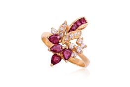 A RUBY AND DIAMOND PENDANT RING CONVERTIBLE