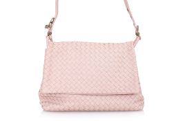 BOTTEGA VENETA - A PALE PINK INTRECCIATO LEATHER SHOULDER BAG
