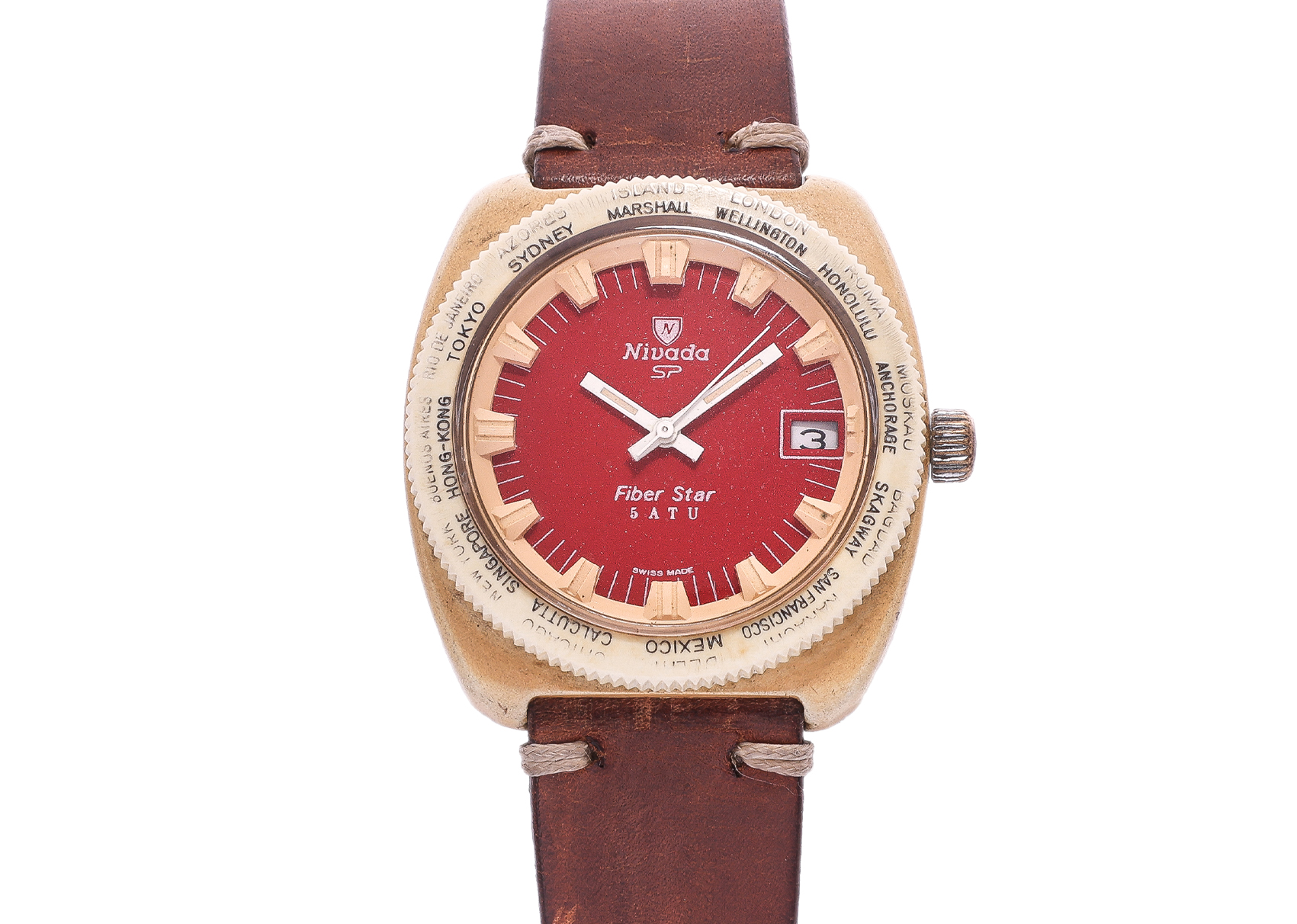 NIVADA - A FIBER STAR WORLD DIVER WRISTWATCH