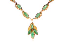A JADEITE NECKLACE
