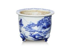 A JAPANESE BLUE AND WHITE PORCELAIN JARDINIERE