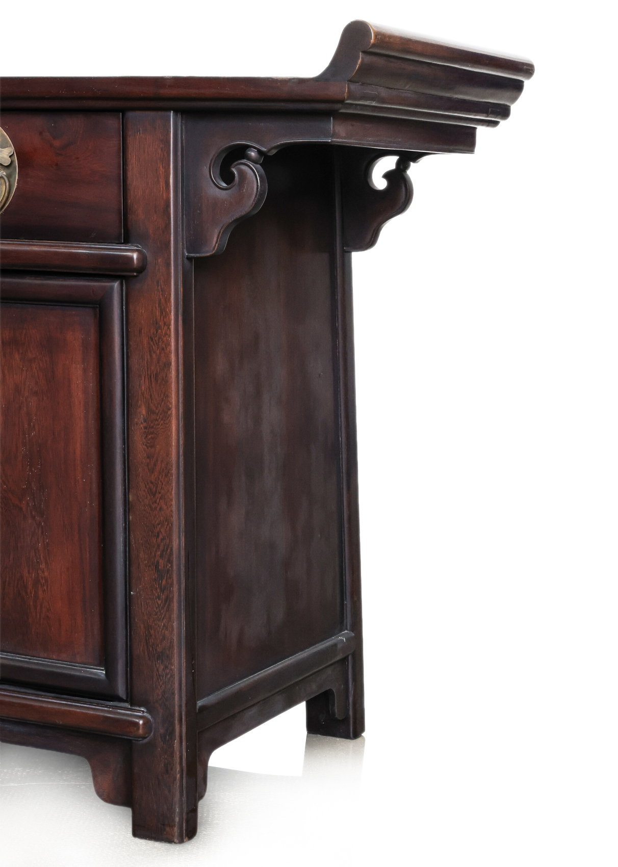 A CHINESE JICHIMU 'CHICKEN WING WOOD' SIDEBOARD - Image 5 of 5