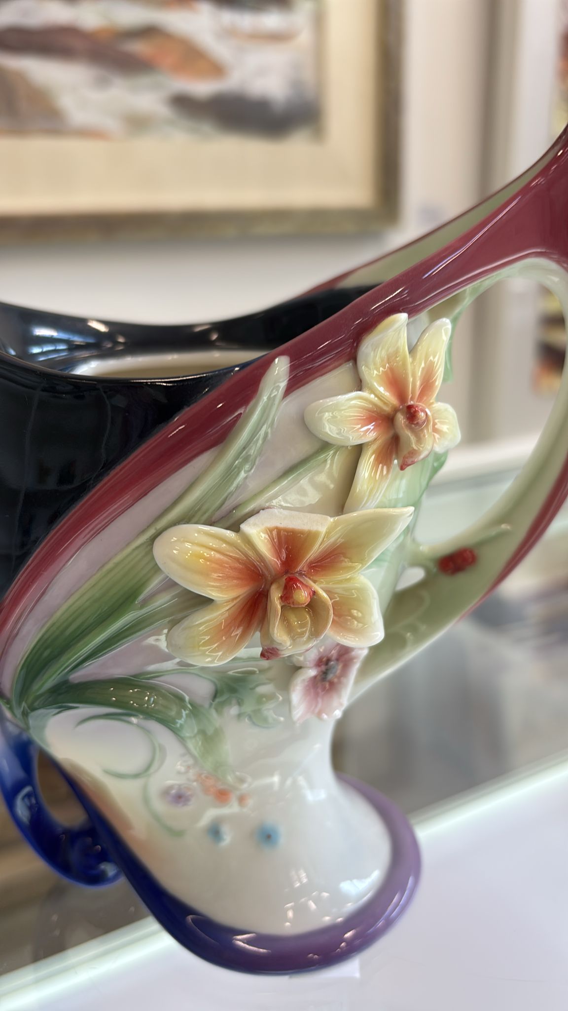 A GROUP OF FRANZ PORCELAIN TEAPOTS, CUPS AND SAUCERS (12) - Image 9 of 9