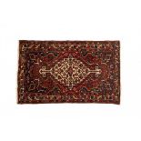 A BAKHTIARI CARPET (195 X 124CM)