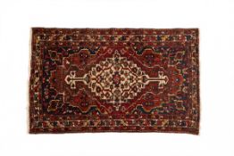 A BAKHTIARI CARPET (195 X 124CM)