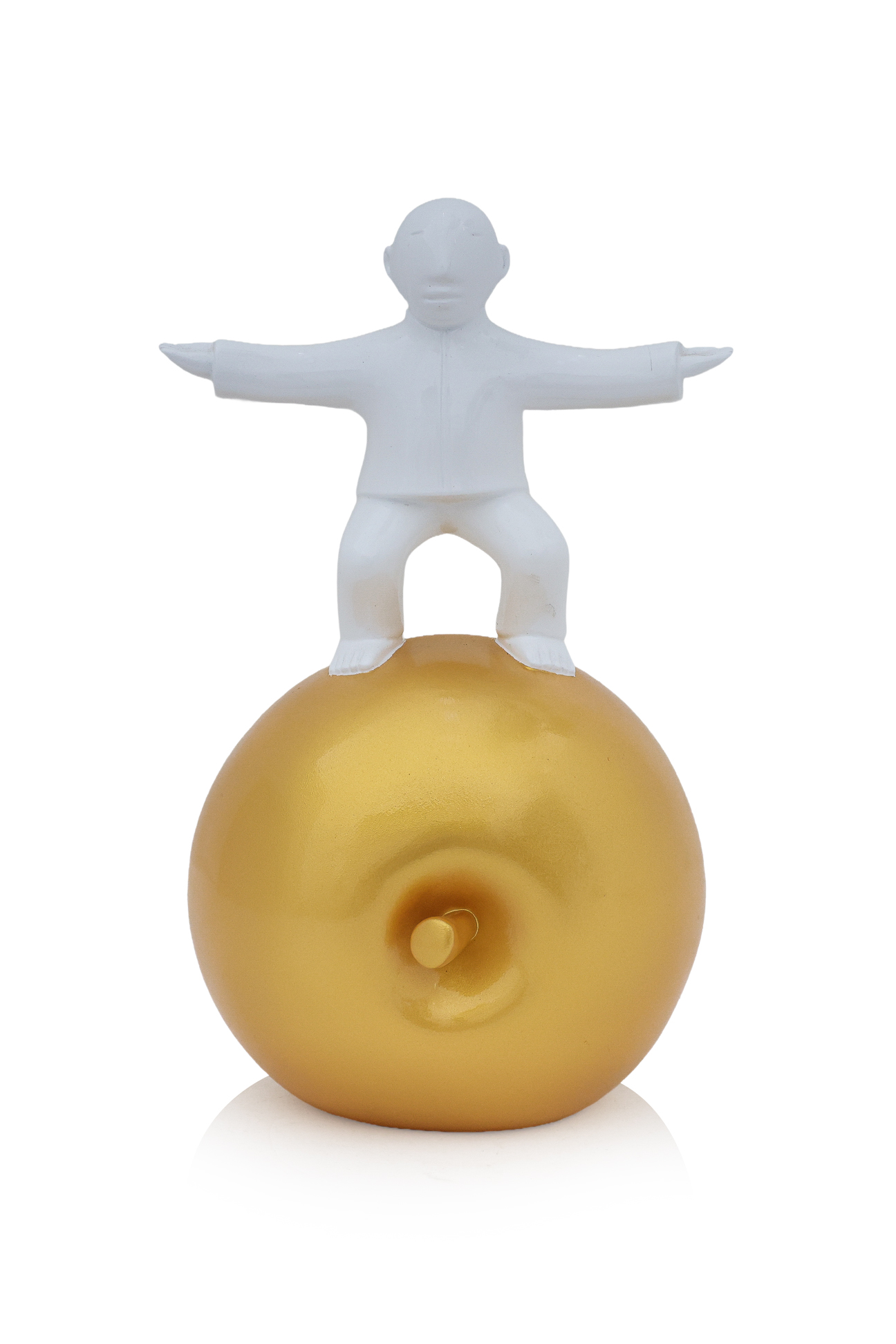 XIE AIGE (CHINESE, B.1977) - GOLDEN APPLE SERIES