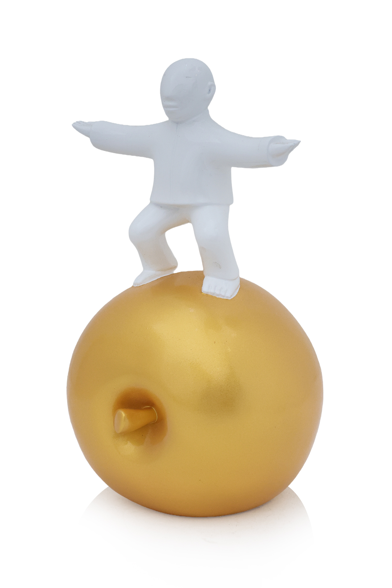 XIE AIGE (CHINESE, B.1977) - GOLDEN APPLE SERIES - Image 2 of 12
