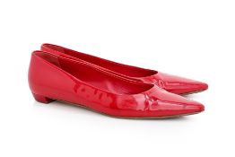 PRADA - A PAIR OF RED PATENT LEATHER LOW HEELS