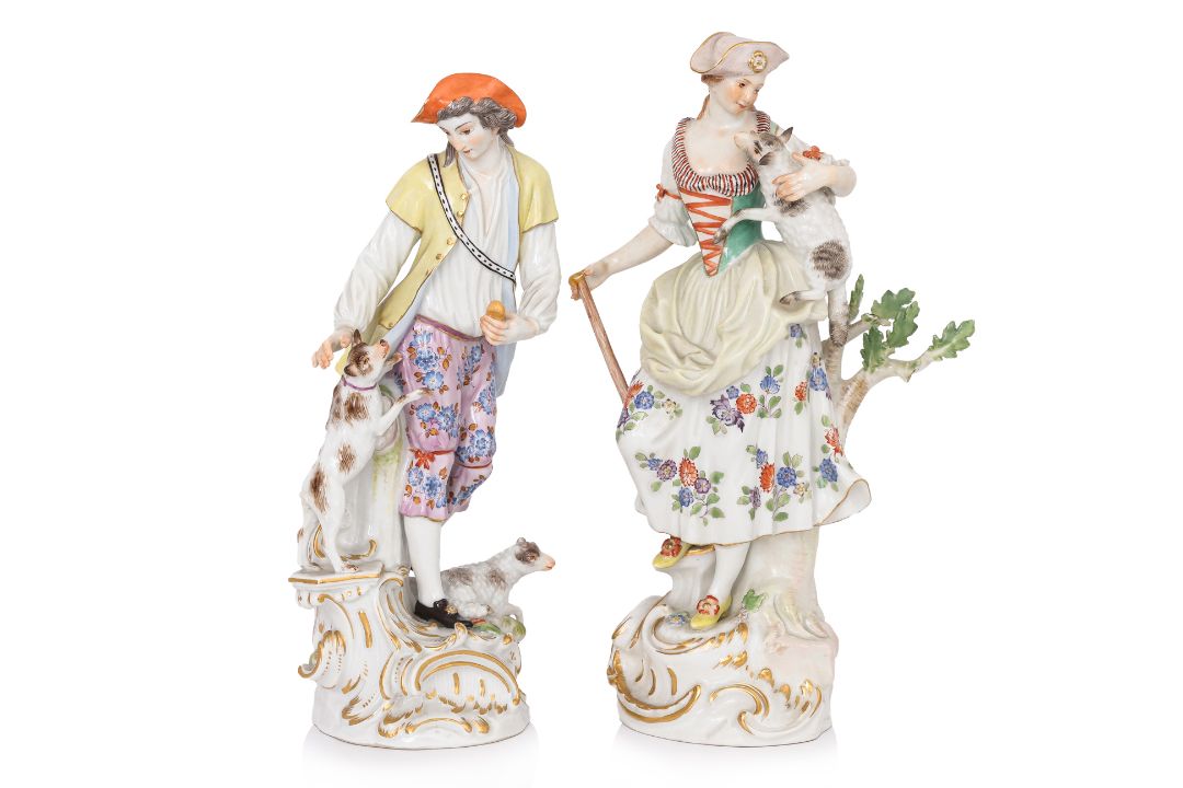 A PAIR OF LARGE MEISSEN PORCELAIN FIGURES OF A SHEPHERD AND A SHEPHERDESS - Image 2 of 4