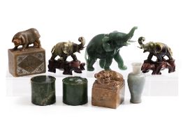 A GROUP OF EIGHT CHINESE JADE AND HARDSTONE CARVINGS