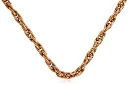 A GOLD ROPE CHAIN NECKLACE
