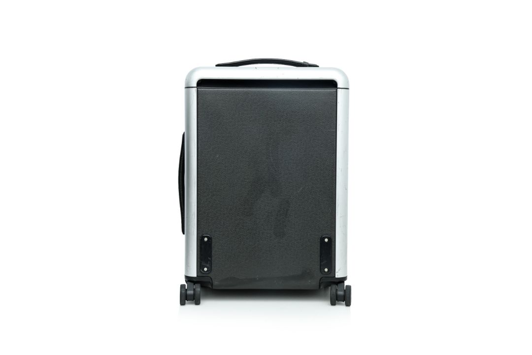 LOUIS VUITTON - A 'HORIZON' CARRY ON SUITCASE - Image 3 of 3