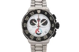 TAG HEUER - A FORMULA 1 PROFESSIONAL 200 METRES CHRONOGRAPH