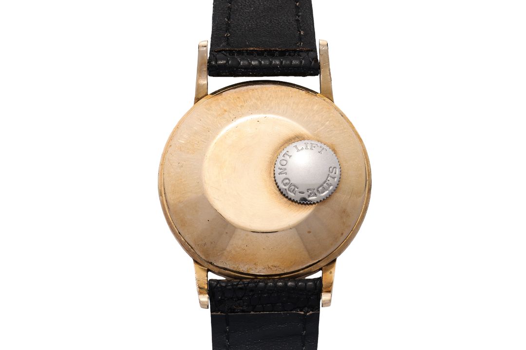 JAEGER LECOULTRE - A GOLD-TONE 'FUTUREMATIC' BUMPER AUTOMATIC WRISTWATCH [WITH BOX] - Image 2 of 3