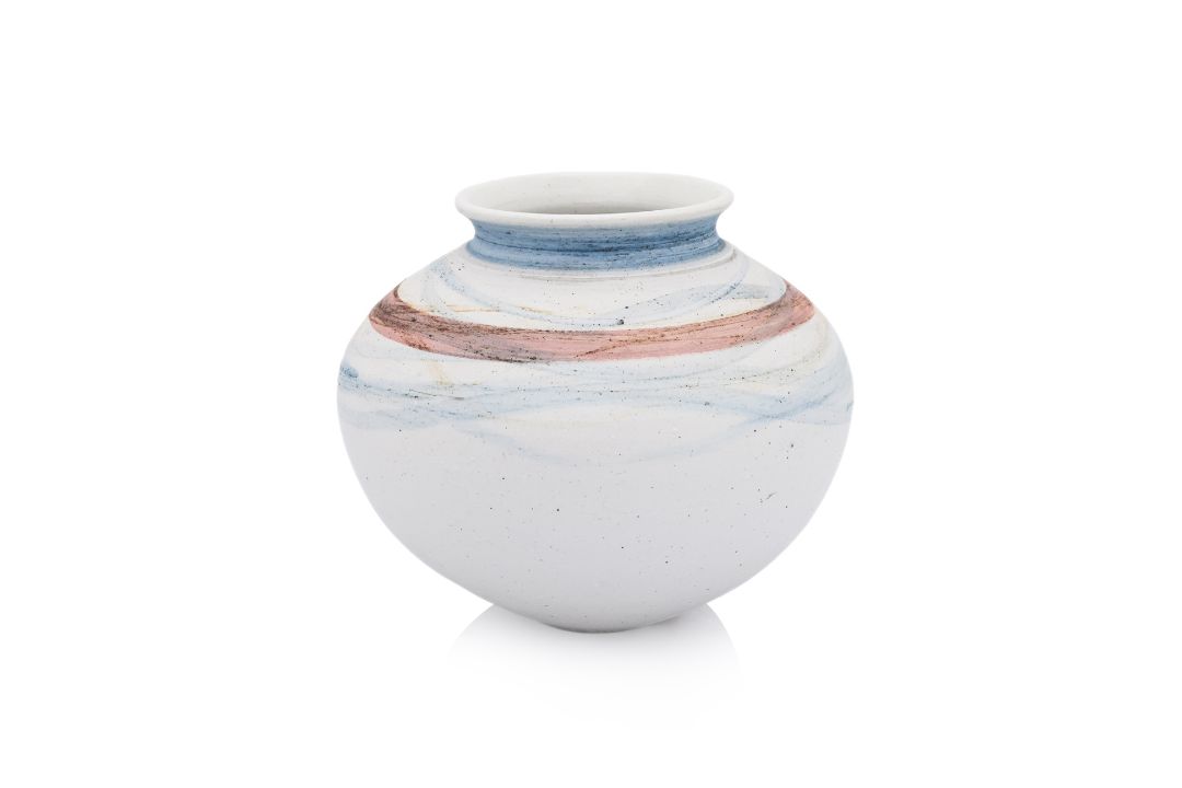 ISKANDAR JALIL (SINGAPOREAN, B.1940) - POTTERY VASE - Image 4 of 6