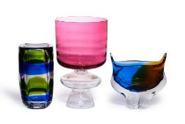A GROUP OF THREE ART GLASS VASES