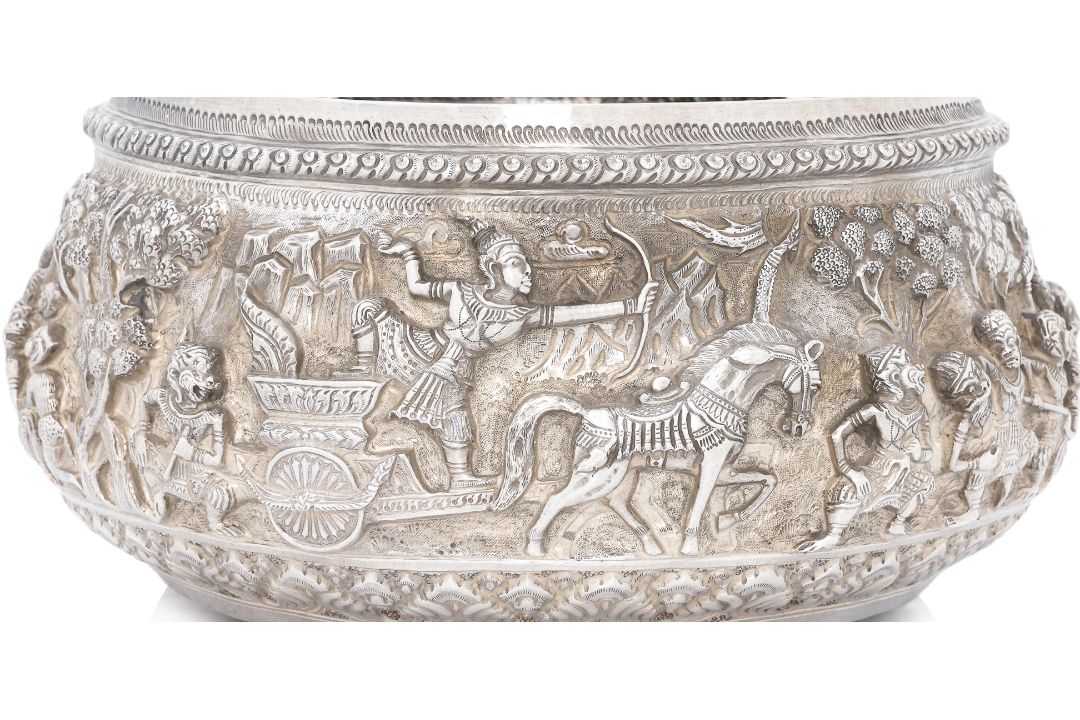 A BURMESE SILVER BOWL - Image 2 of 6