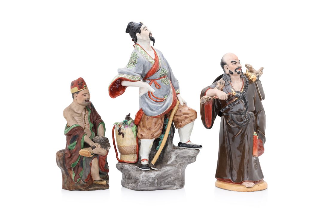 A GROUP OF THREE POLYCHROME PORCELAIN FIGURES - Image 3 of 5