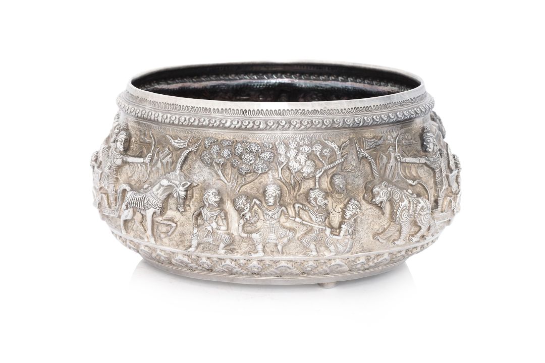 A BURMESE SILVER BOWL - Image 5 of 6