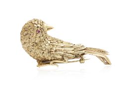 A LARGE BIRD BROOCH/CLIP
