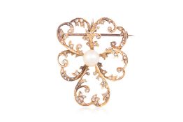 A PEARL AND DIAMOND 'CHIP' BROOCH