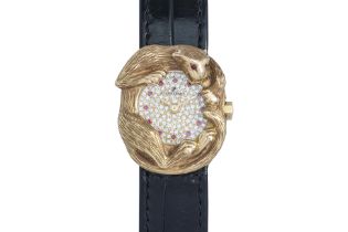 PIA FEERIQUE - AN 18K YELLOW GOLD DIAMOND AND RUBY-SET LADIES WRISTWATCH
