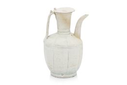 A QINGBAI MELON-FORM EWER AND COVER