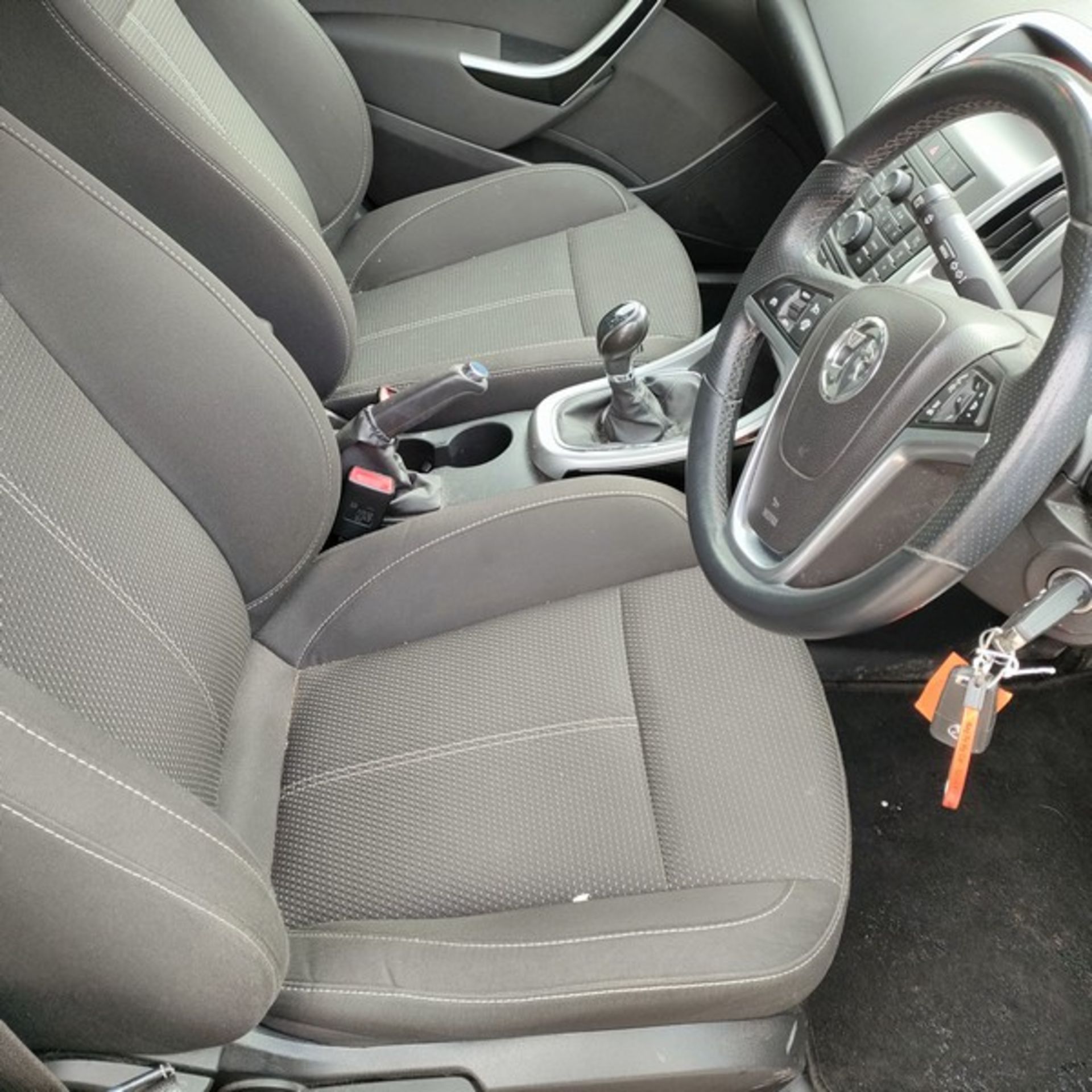 13/63 VAUXHALL ASTRA SRI CDTI S/S 1956CC DIESEL ESTATE 86K DX63UVC - Image 36 of 47